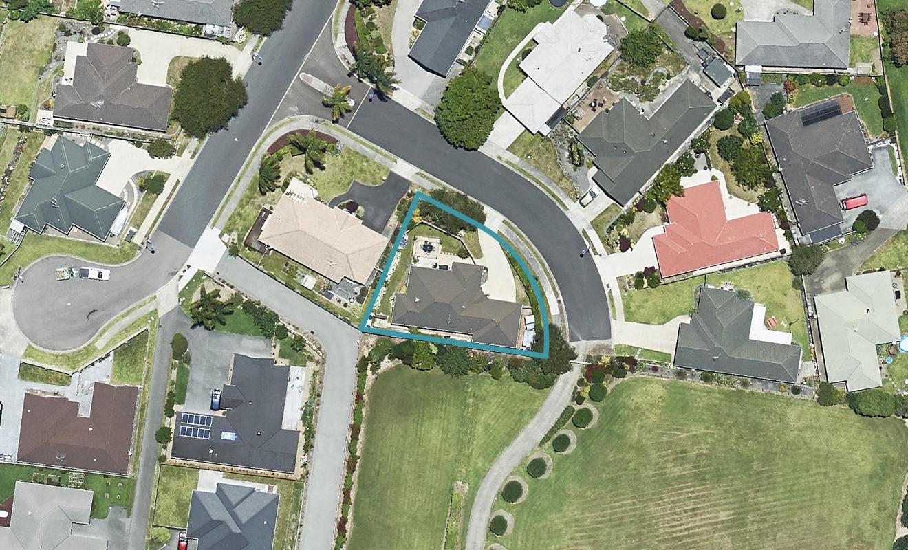 4 Ethan Place, Ohauiti, Tauranga - Carousel 1