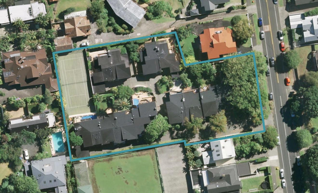 12/22 Curran Street, Herne Bay, Auckland - Carousel 1