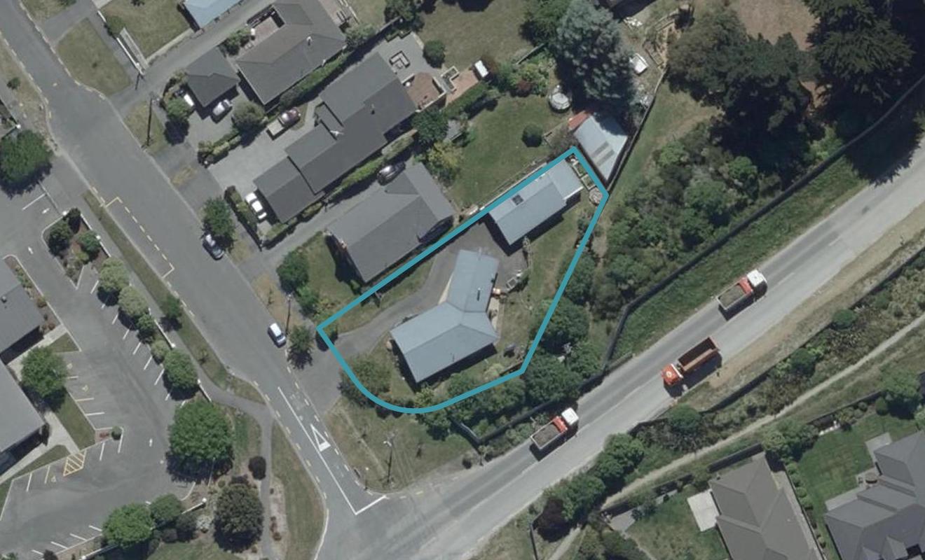 2 Waitikiri Drive, Parklands, Christchurch - Carousel 1