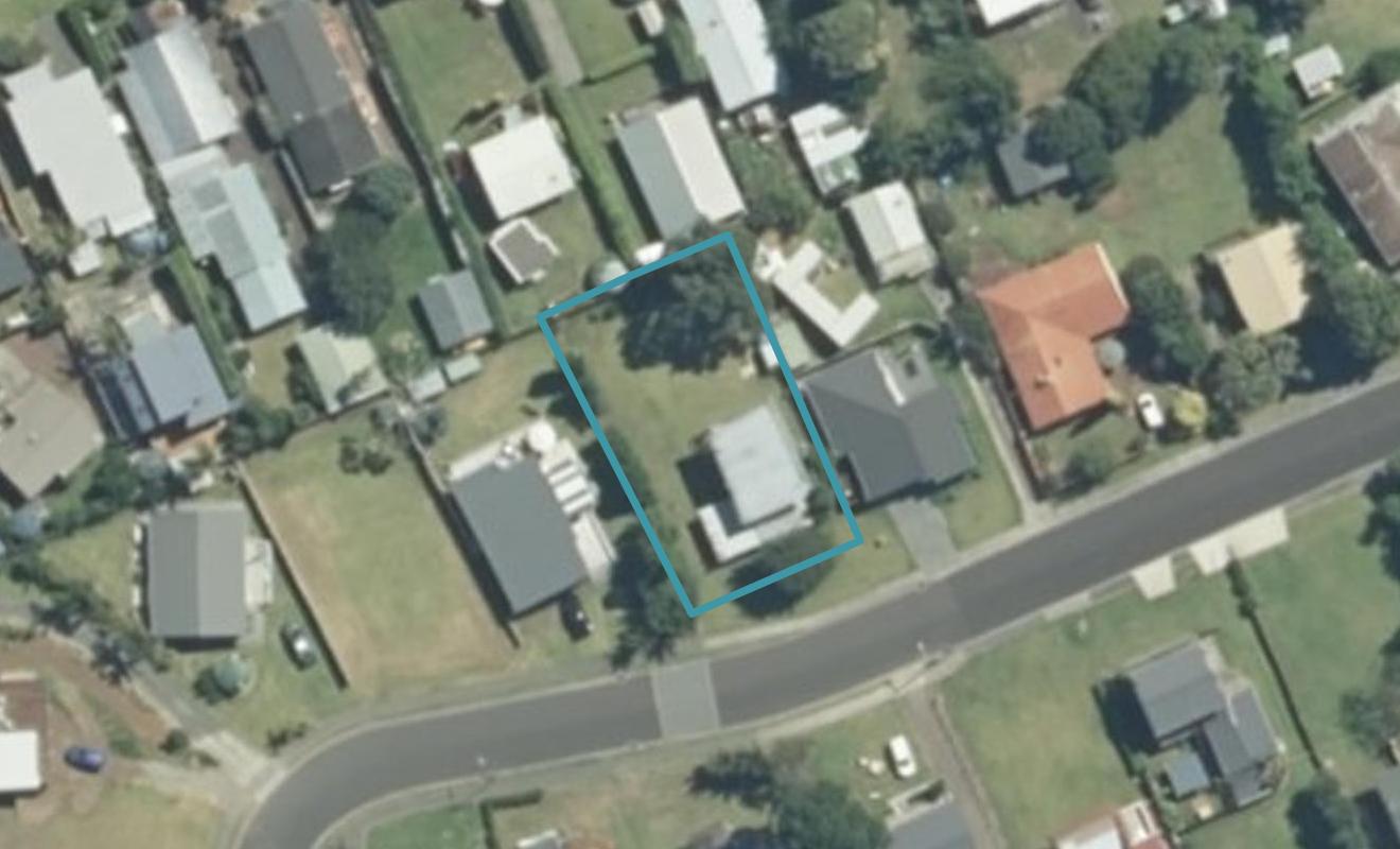 12 Dolphin Drive, Whiritoa, Waihi - Carousel 1