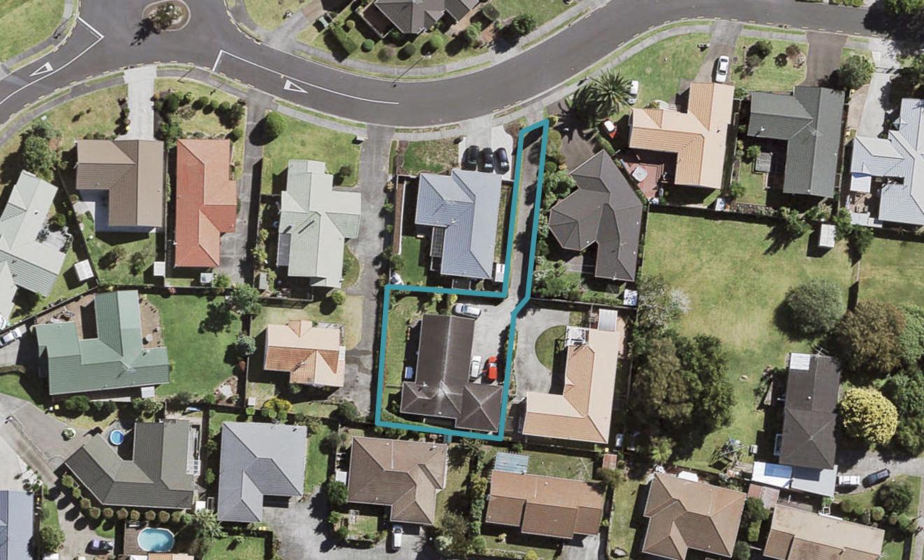 12 Maurice Borich Place, Henderson, Auckland - Carousel 1
