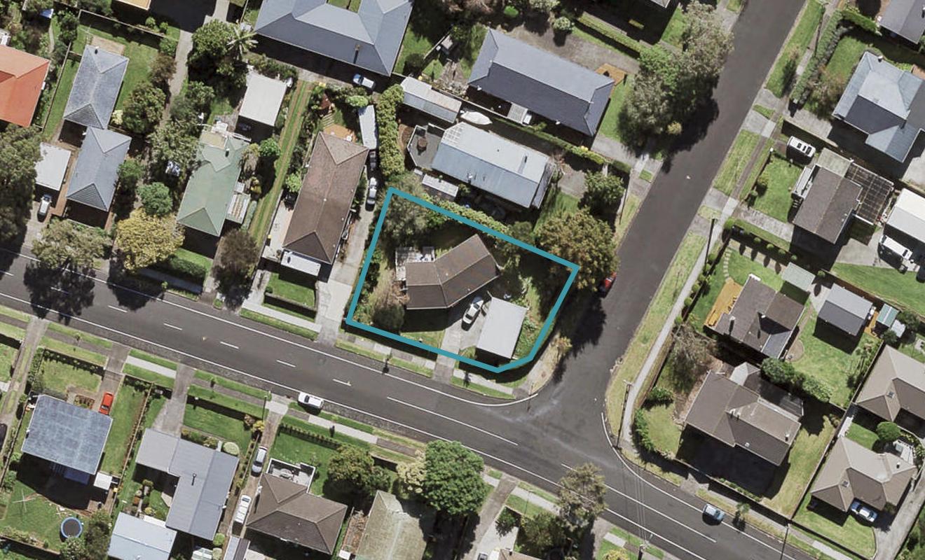 26 Seaforth Avenue, Māngere Bridge, Auckland - Carousel 1