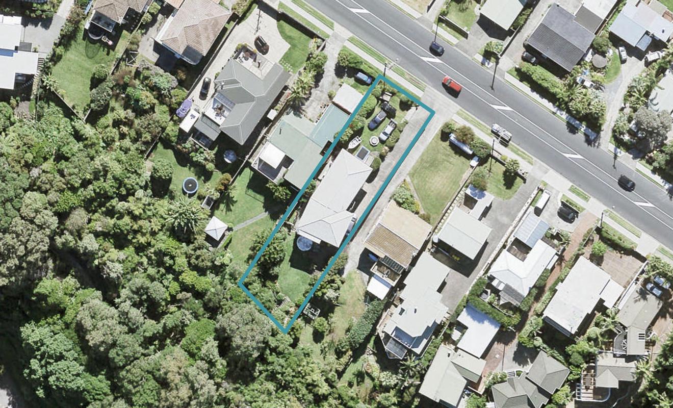 761 Whangaparaoa Road, Manly, Whangaparaoa - Carousel 1