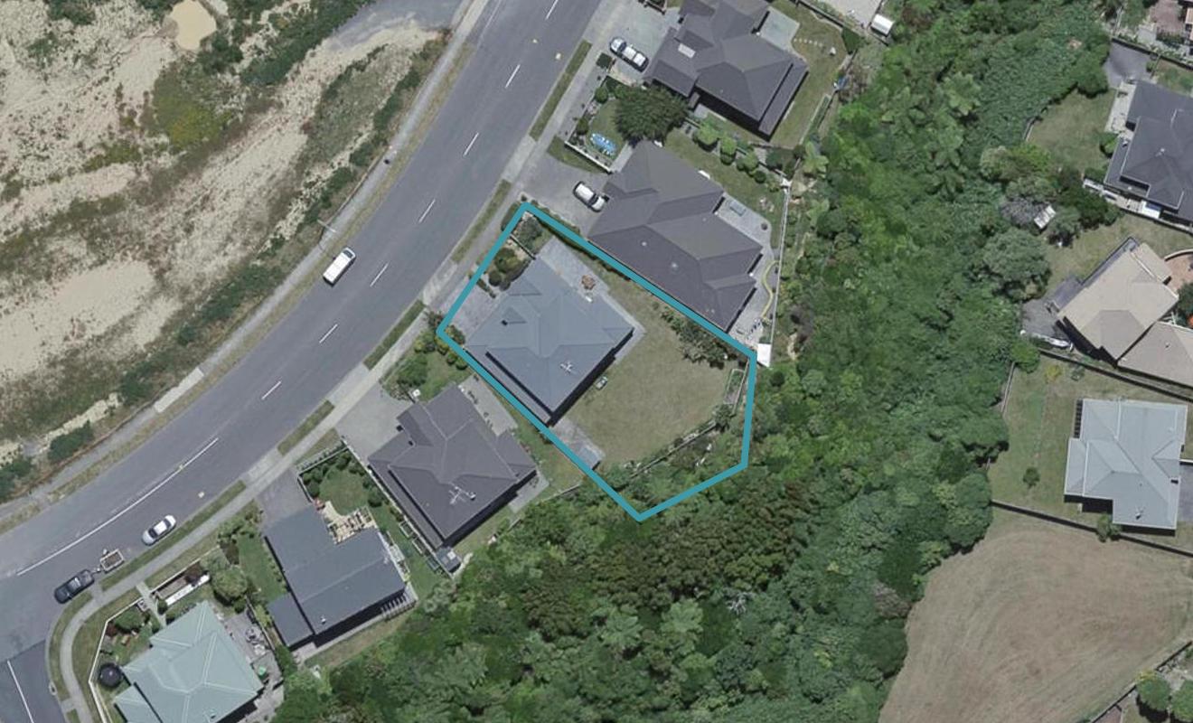 217 Westchester Drive, Churton Park, Wellington - Carousel 1
