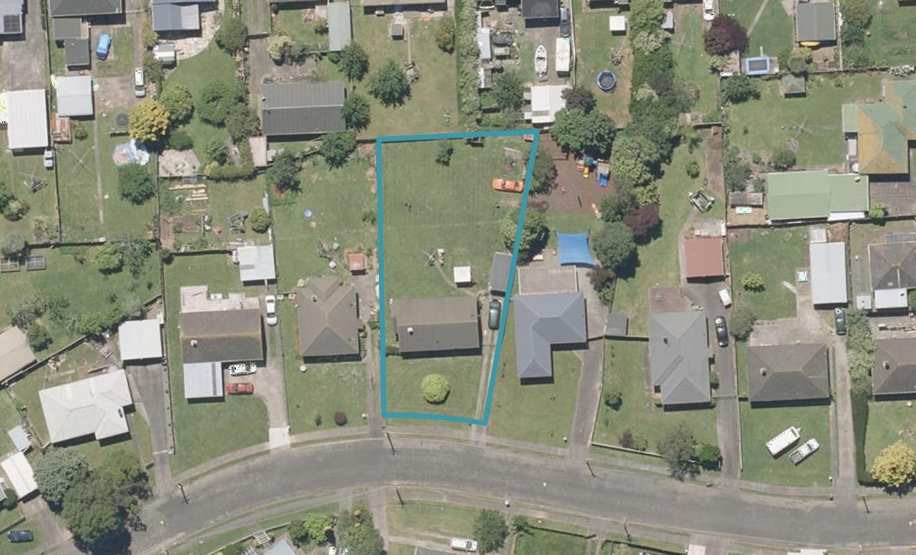 12 Matarawa Street, Whanganui East, Whanganui - Carousel 1