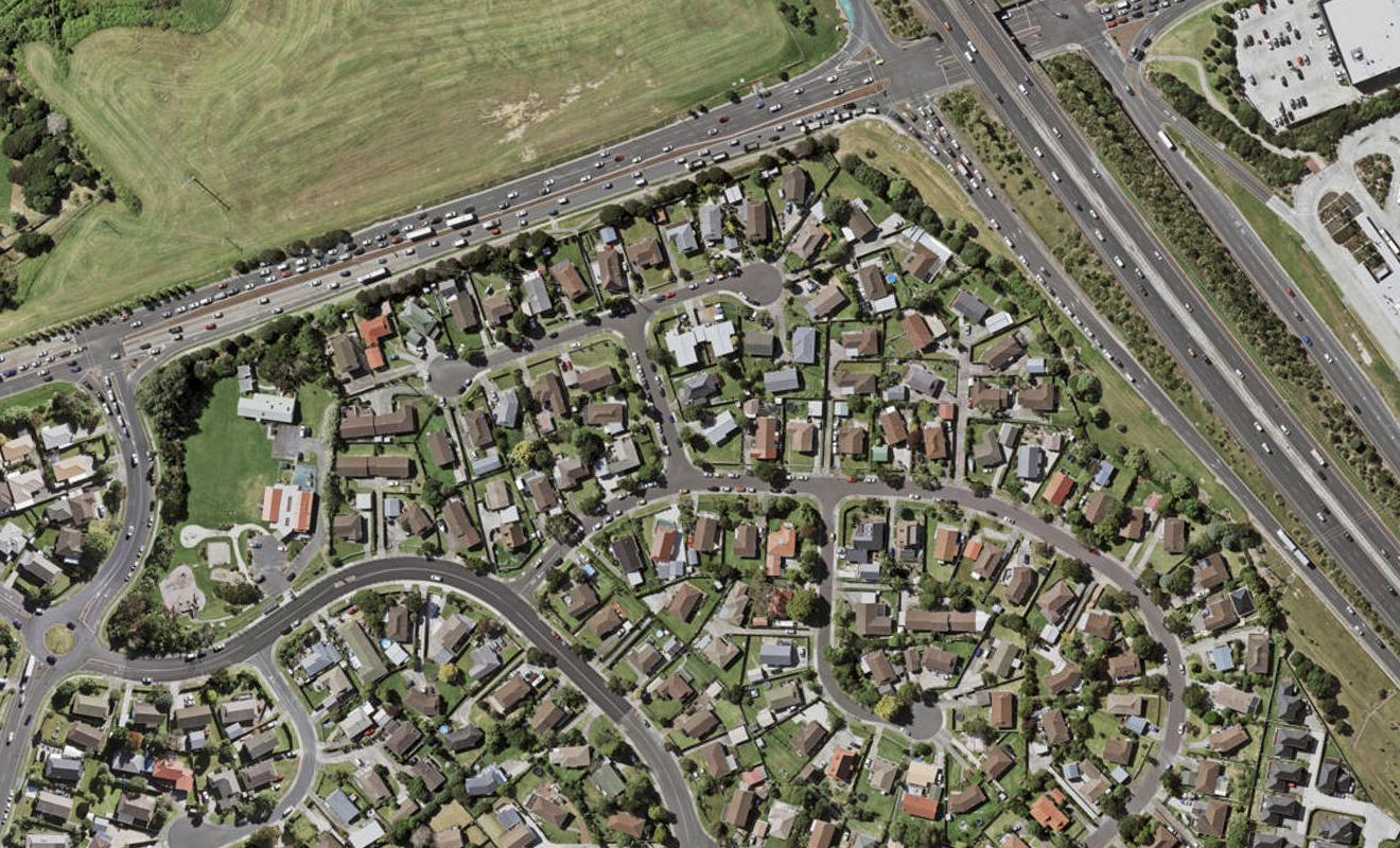 1 Cabello Place, Unsworth Heights, Auckland - Carousel 1