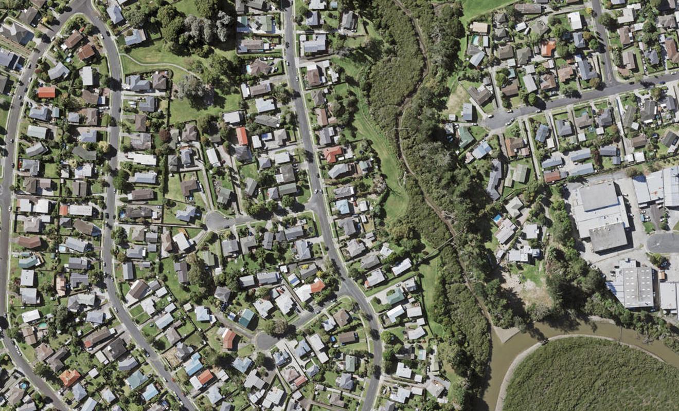76 Ennis Avenue, Pakuranga Heights, Auckland - Carousel 1