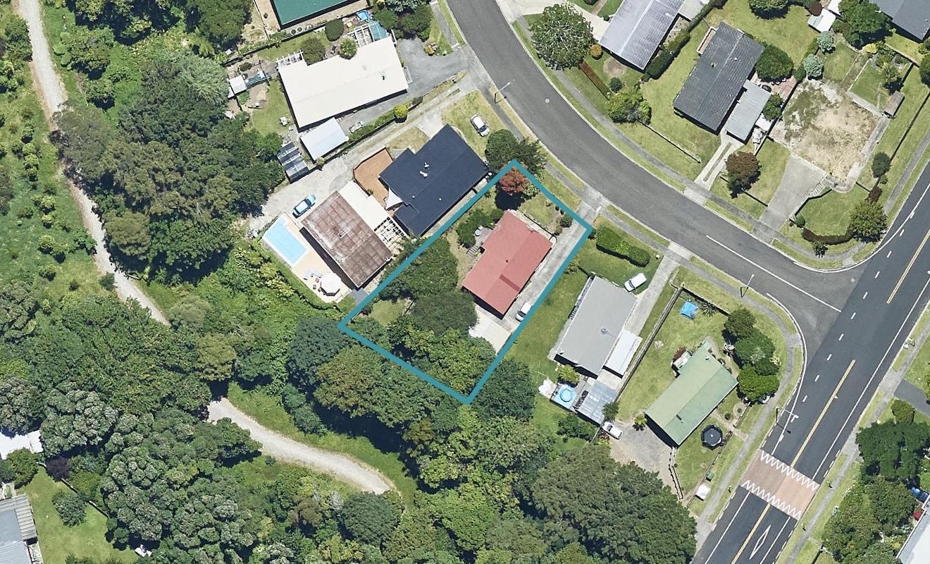 60 Cumberland Crescent, Welcome Bay, Tauranga - Carousel 1