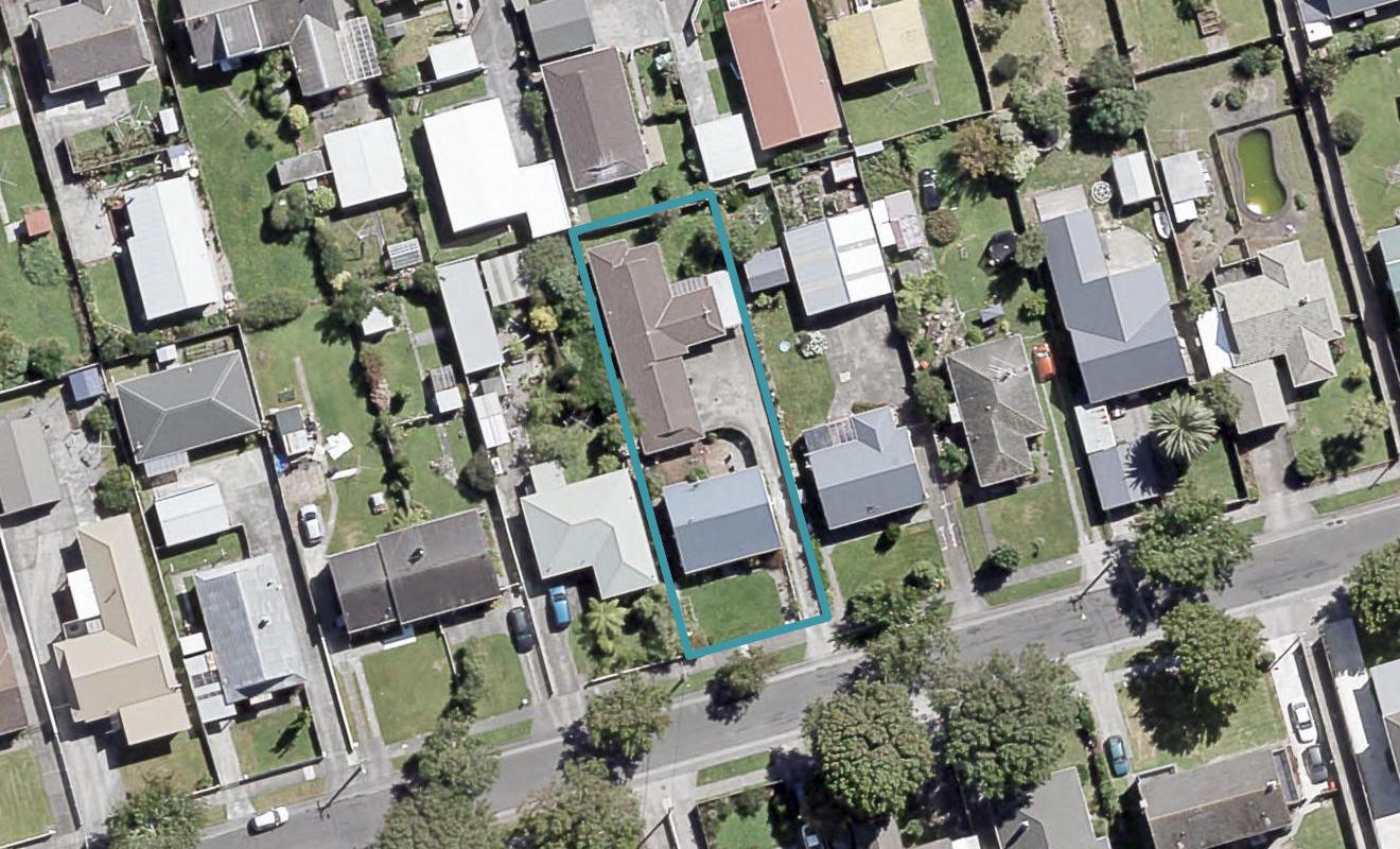2/17 Bush Street, Naenae, Lower Hutt - Carousel 1