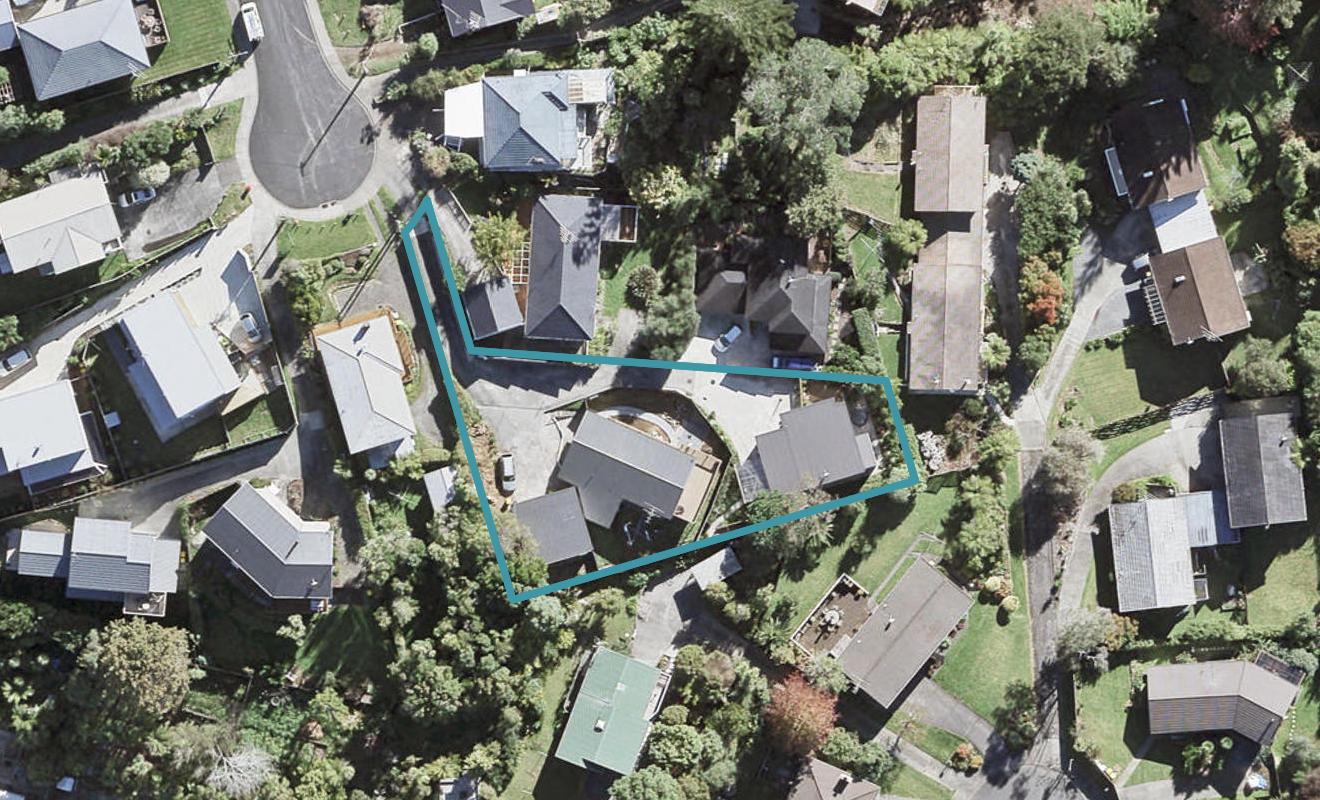 2/20 Limmer Place, Browns Bay, Auckland - Carousel 1