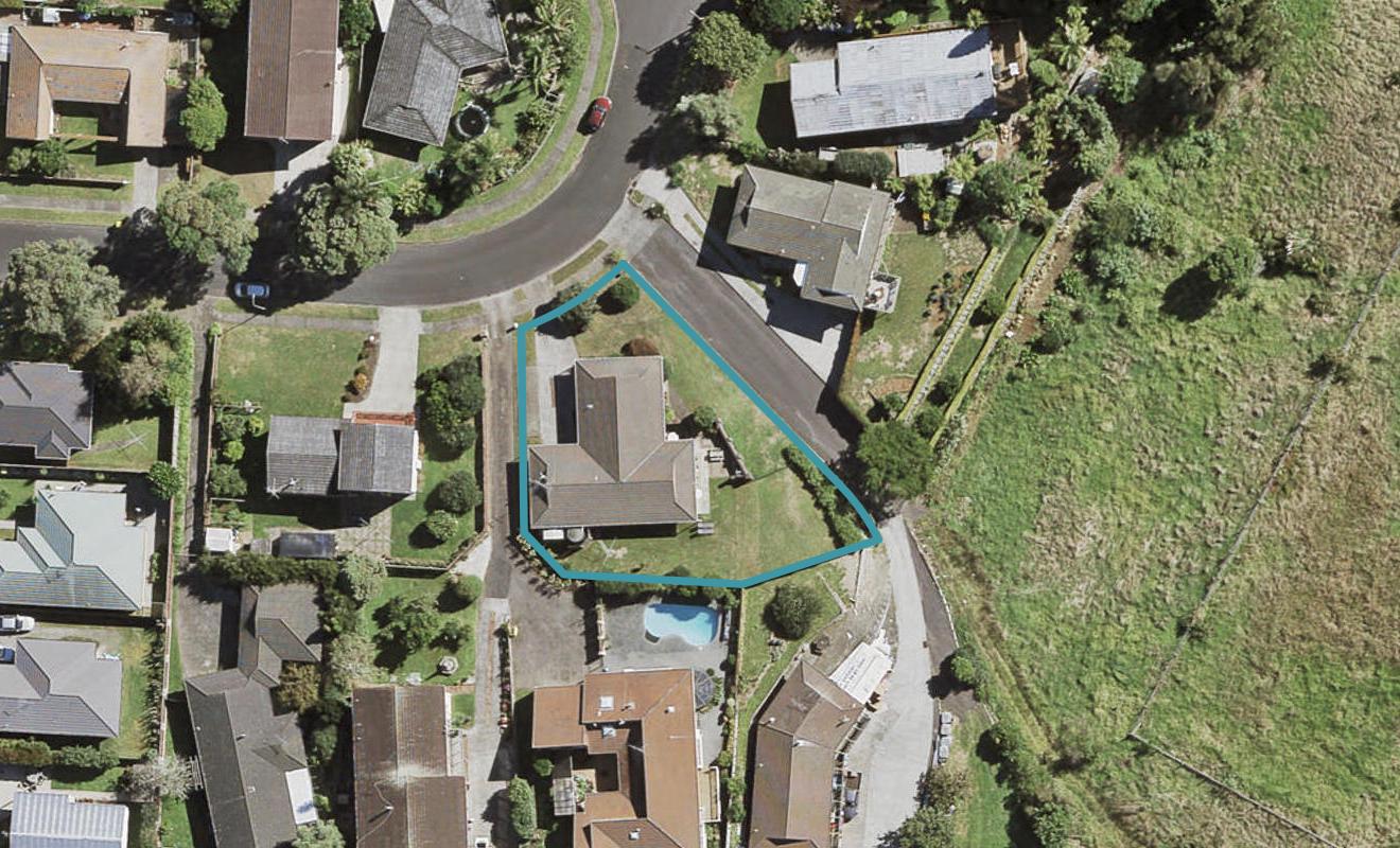 11 Hazeldene Place, Opaheke, Papakura - Carousel 1