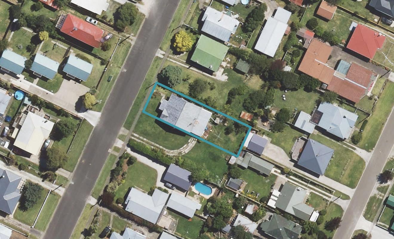 16 Albert Street, Te Hapara, Gisborne - Carousel 1