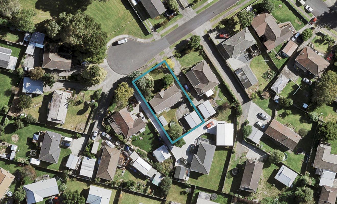 12 Joshua Place, Weymouth, Auckland - Carousel 1