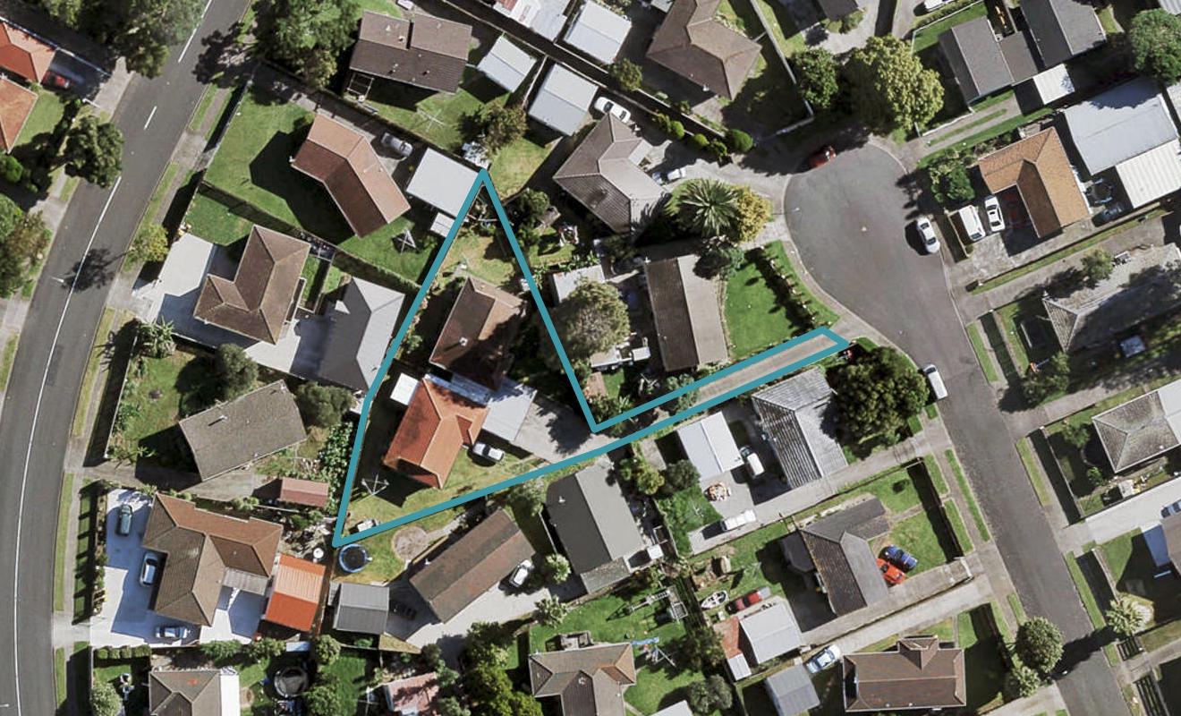 1/18 Hoturoa Place, Manurewa, Auckland - Carousel 1