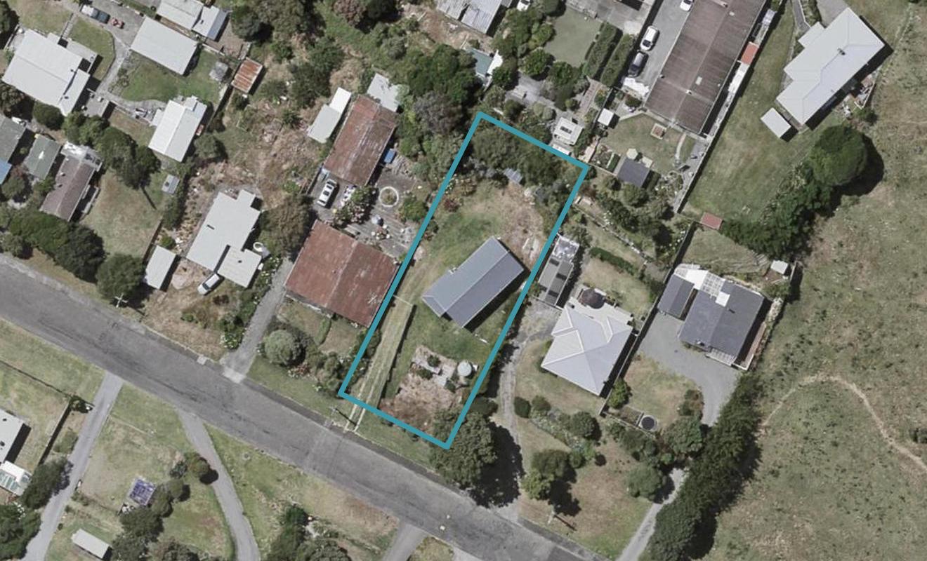 8 Rata ST, Otaki Beach, Otaki - Carousel 1