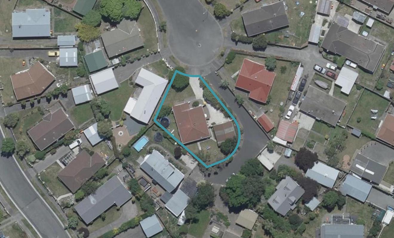 10 Genista Place, Parklands, Christchurch - Carousel 1