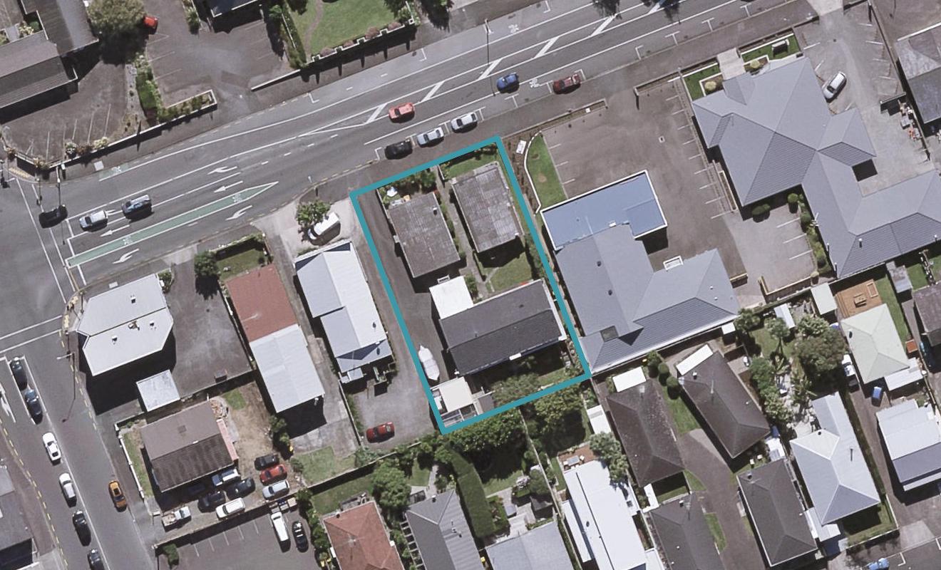 364A Devon Street East, Strandon, New Plymouth - Carousel 1