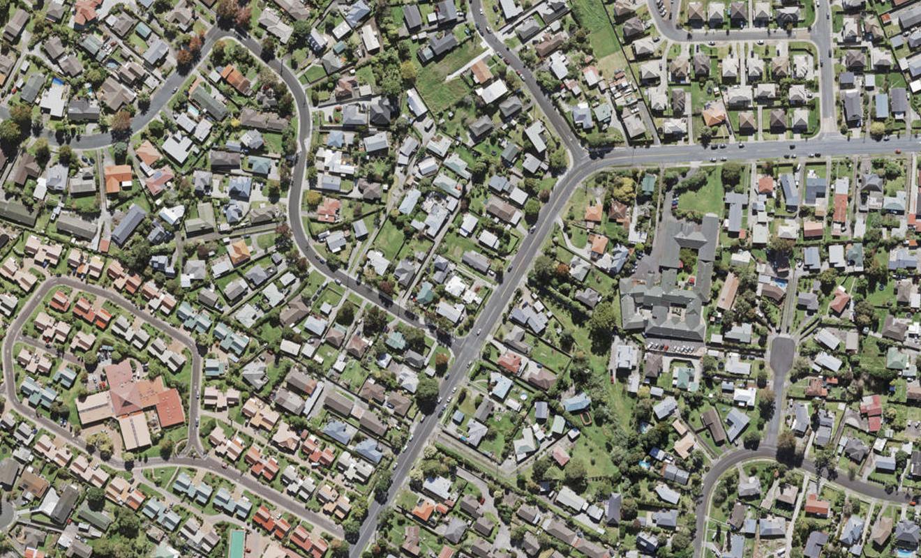 2/60 Mcleod Road, Te Atatu South, Auckland - Carousel 1