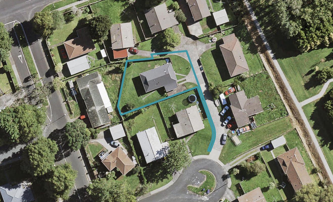 17 Fulmen Place, Red Hill, Papakura - Carousel 1