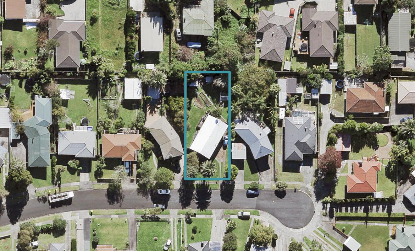 26 Cutler Street, New Lynn, Auckland - Carousel 1