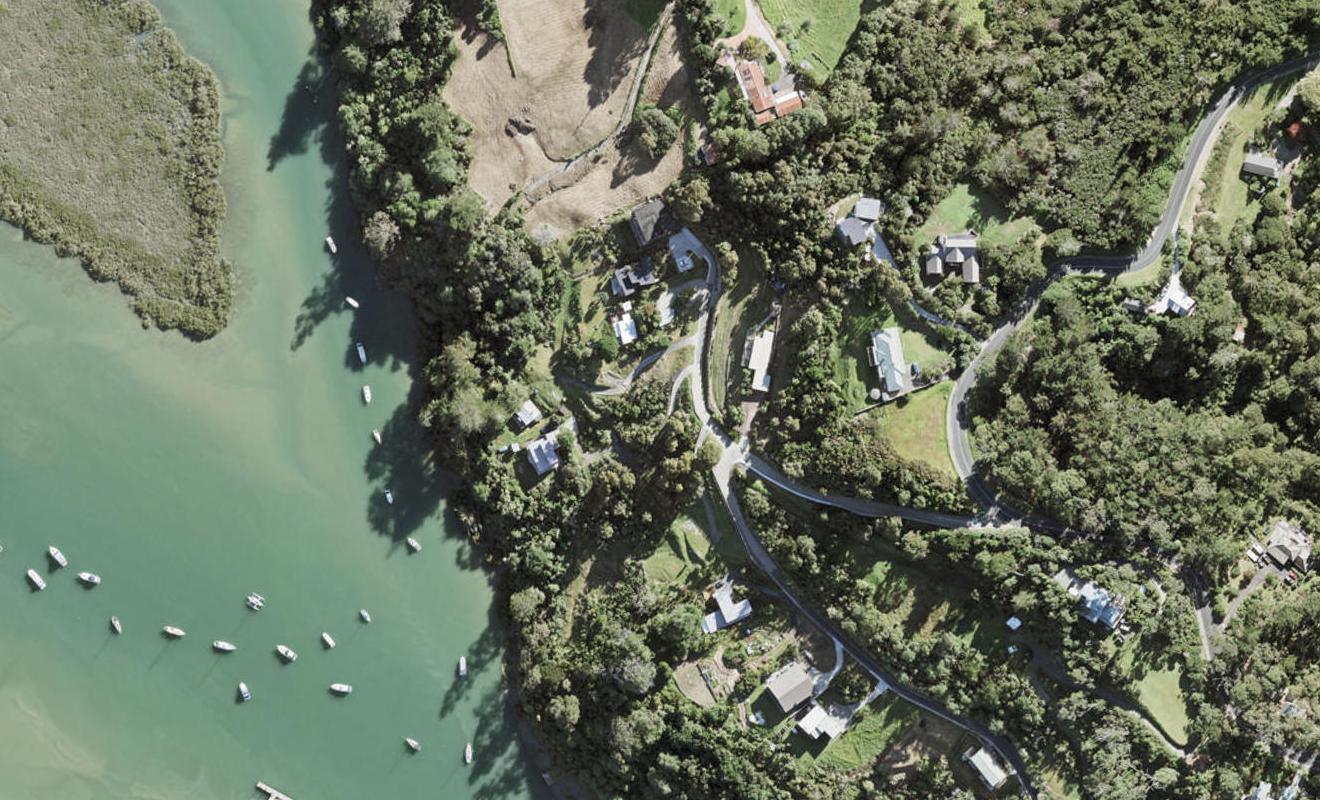 10 Riverhaven Drive, Wade Heads, Whangaparaoa - Carousel 1