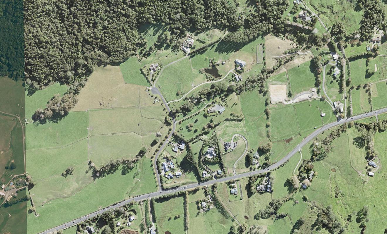 24 Poynter Lane, Silverdale - Carousel 1