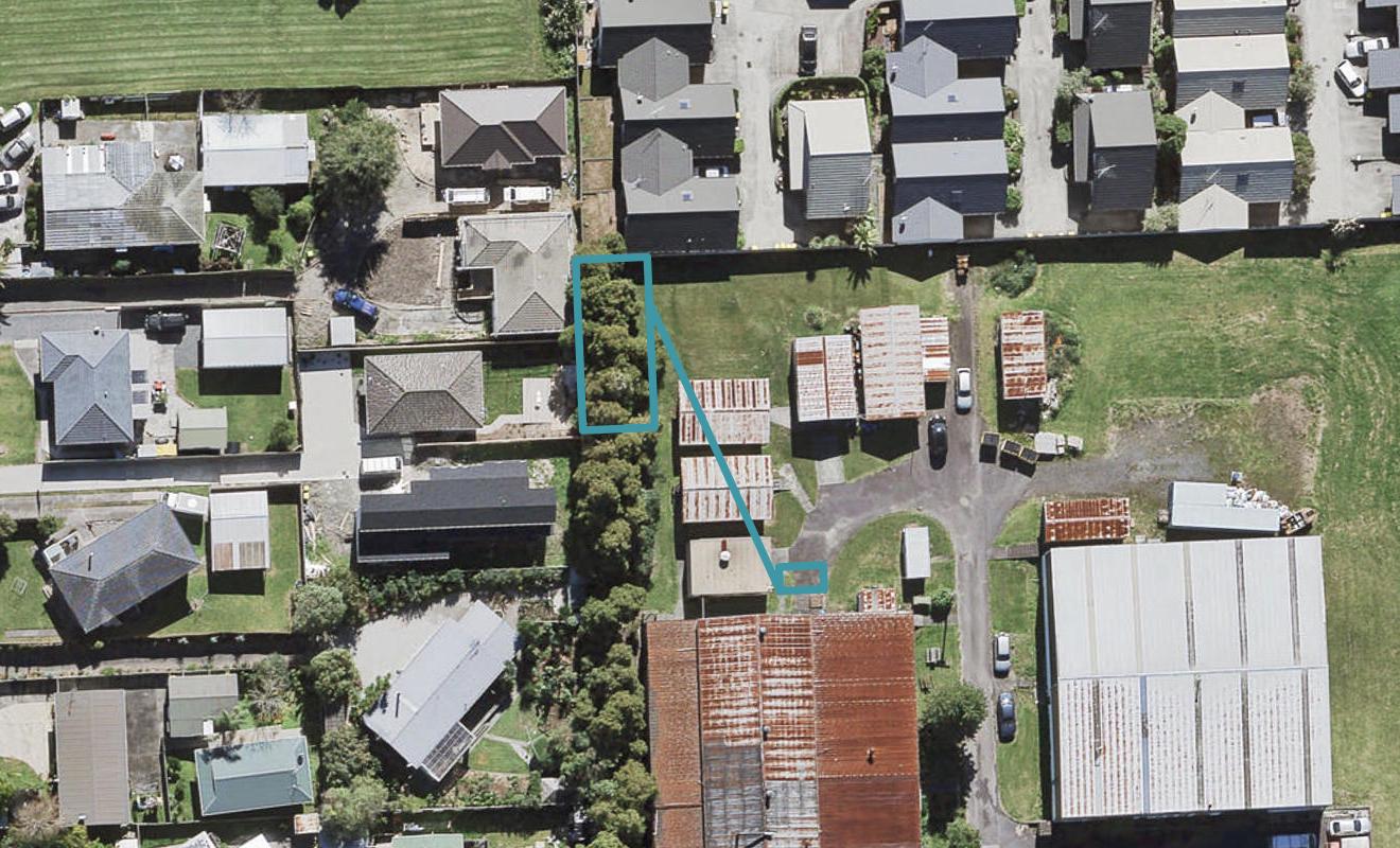 34 Rauemi Way, Te Atatu South, Auckland - Carousel 1