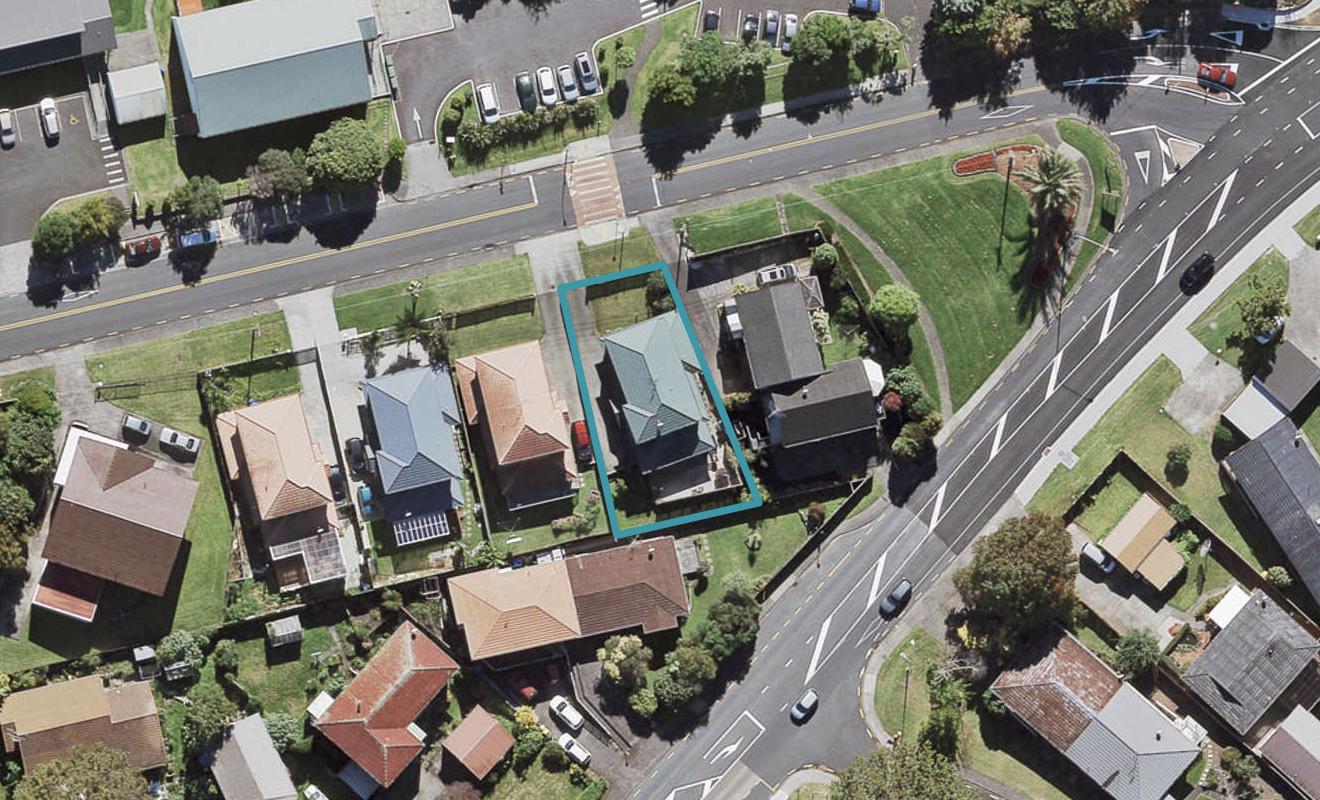 2A School Road, Te Atatu South, Auckland - Carousel 1