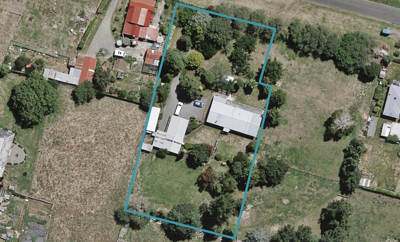 79 Owen Street, Waipawa - Carousel 1
