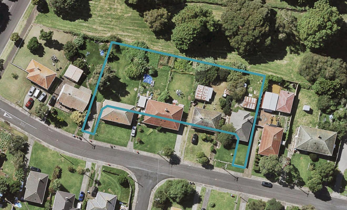 201/3 Tobruk Road, Panmure, Auckland - Carousel 1