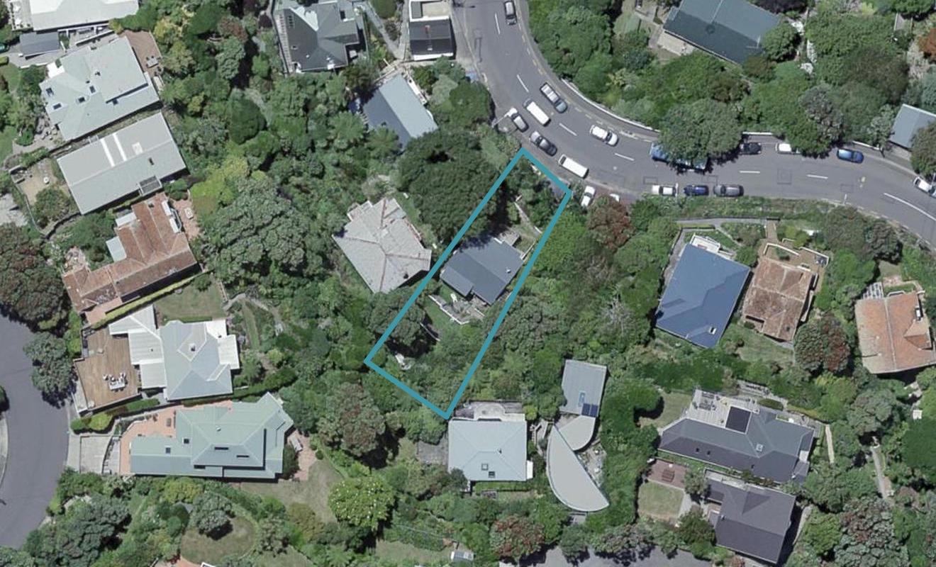 24 Raroa Road, Kelburn, Wellington - Carousel 1