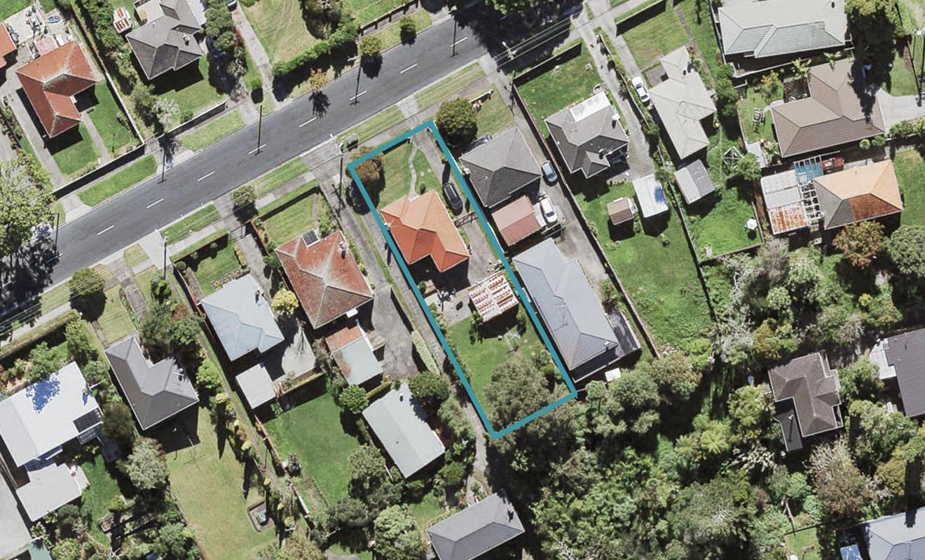 148 Seabrook Avenue, New Lynn, Auckland - Carousel 1