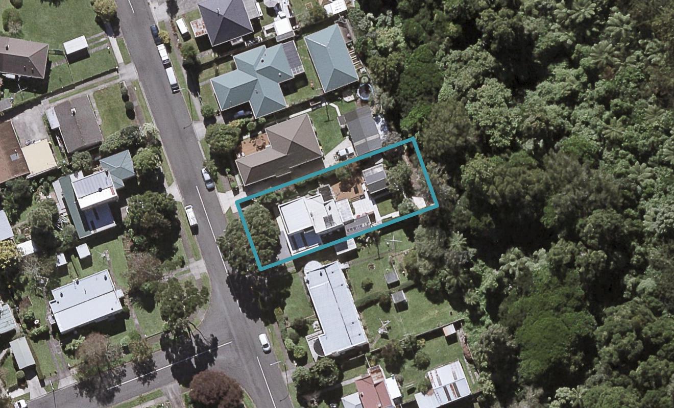 9 Somerset Street, Brooklands, New Plymouth - Carousel 1