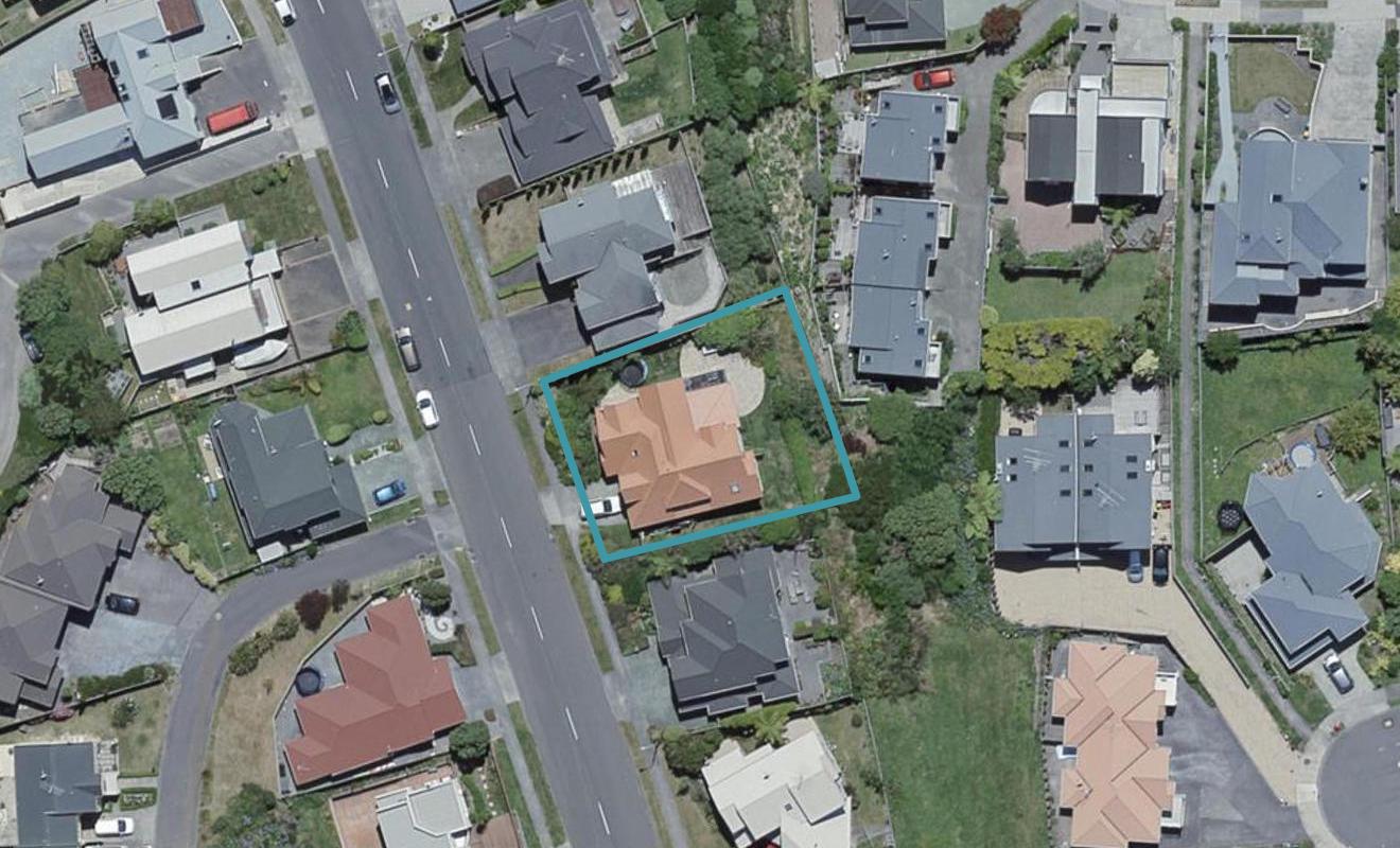 28 Waverton Terrace, Churton Park, Wellington - Carousel 1