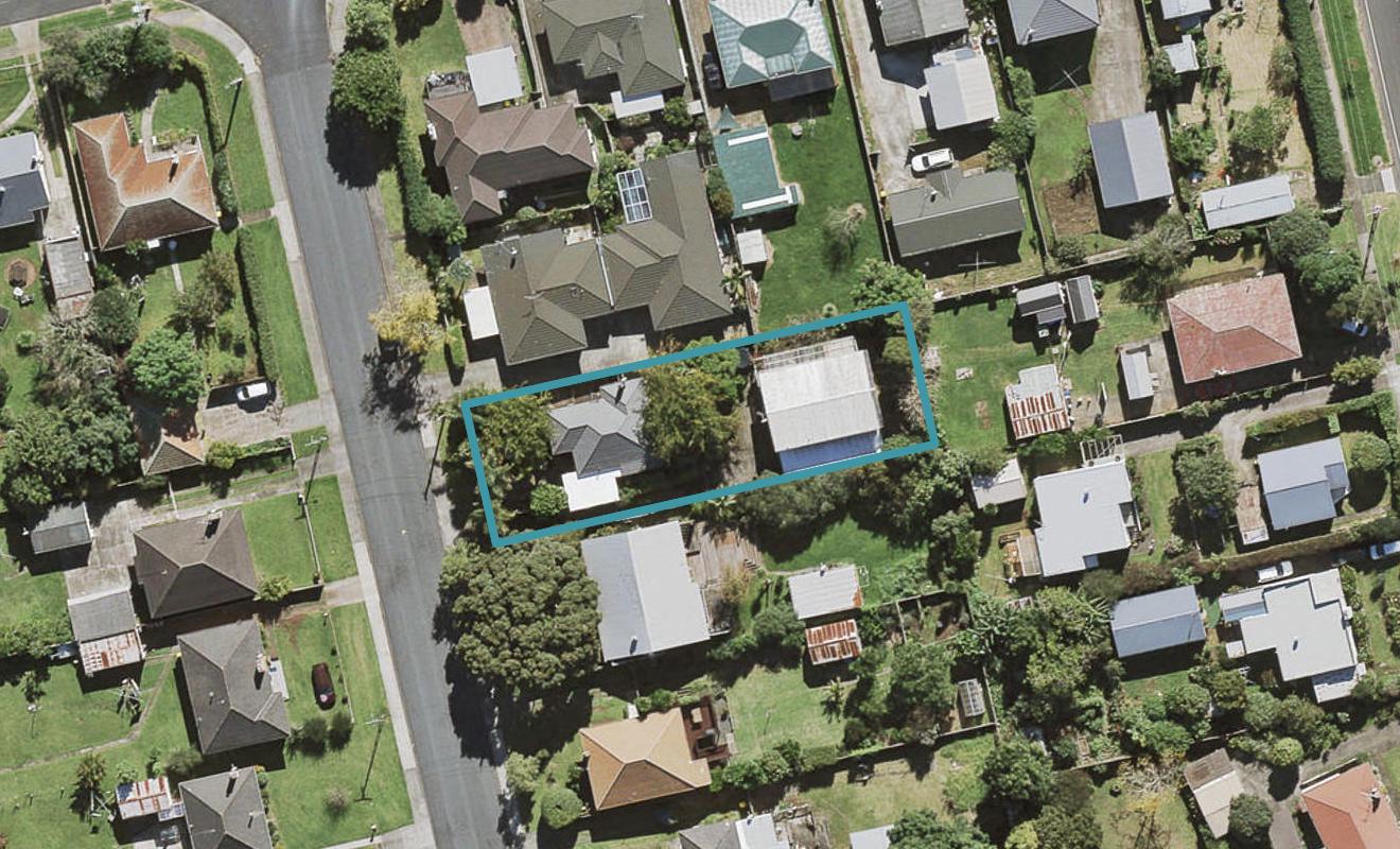 1/1 Kohanga Road, Mangere Bridge, Auckland - Carousel 1
