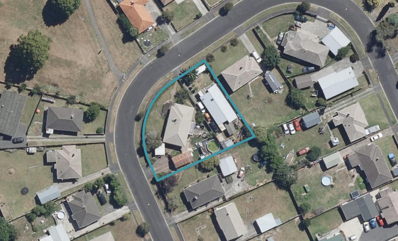 28A Paul Crescent, Fairfield, Hamilton - Carousel 1