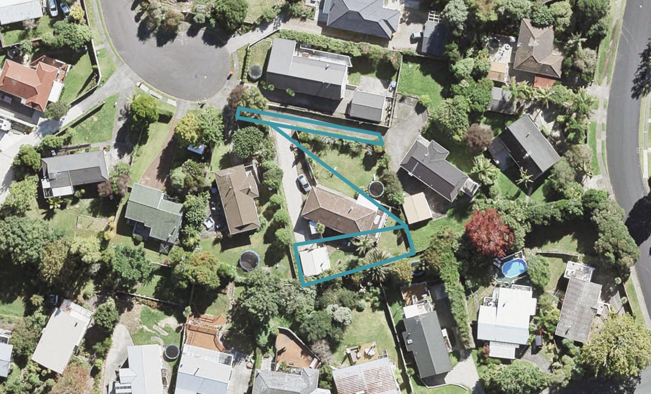 10 Neilon Place, Northcross, Auckland - Carousel 1