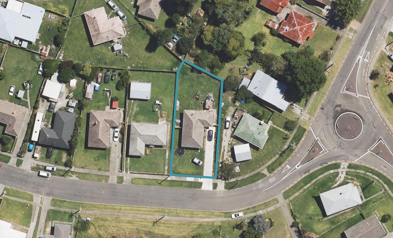 50 Cambridge Terrace, Kaiti, Gisborne - Carousel 1