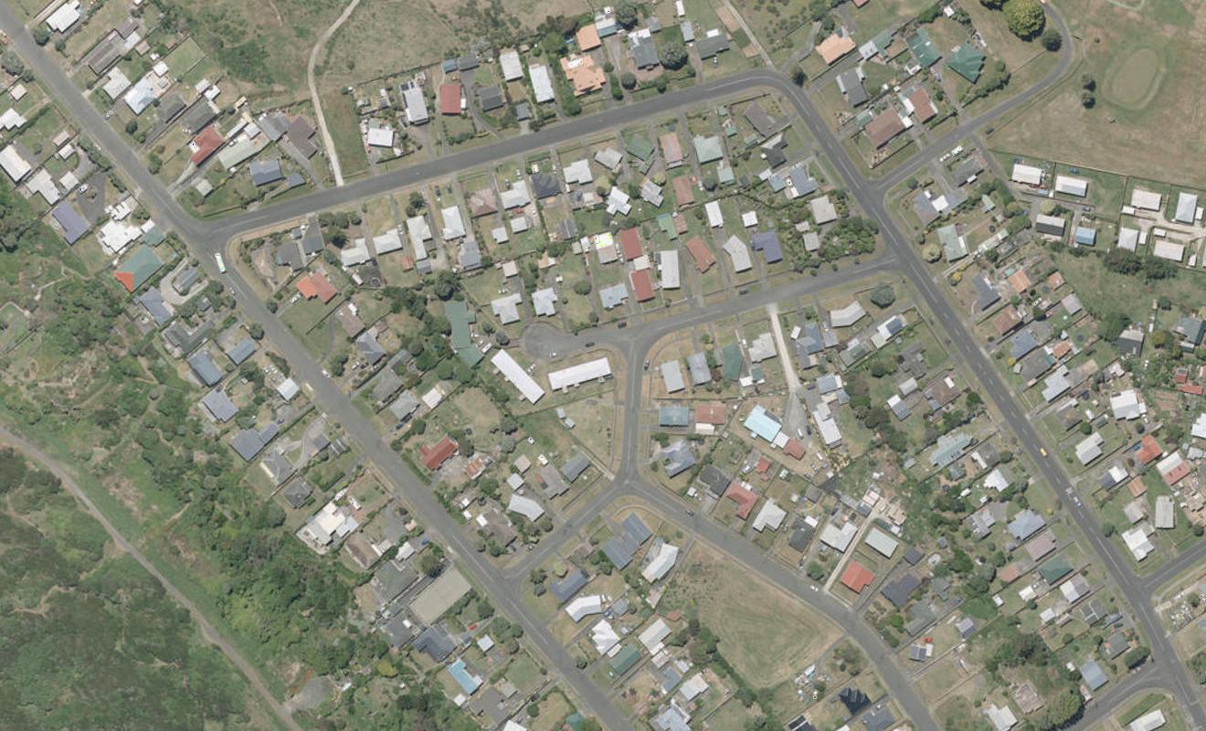 1 Kupe Place, Castlecliff, Whanganui - Carousel 1