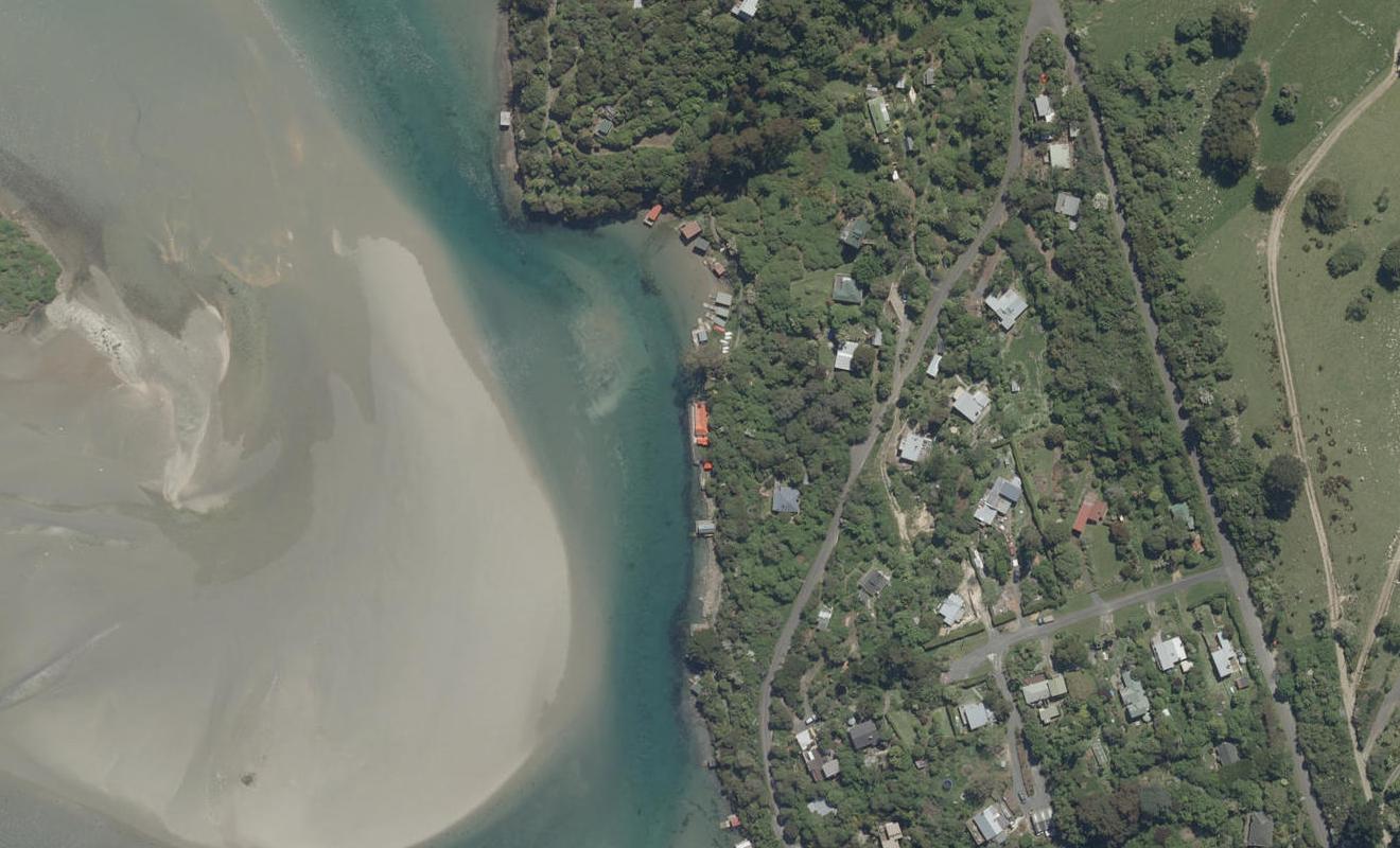 55 Bay Road, Pūrākaunui, Port Chalmers - Carousel 1