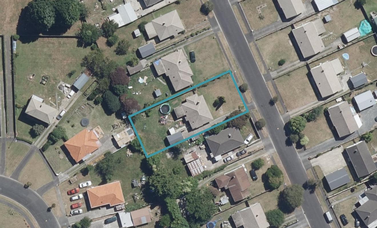19 Paul Crescent, Fairfield, Hamilton - Carousel 1