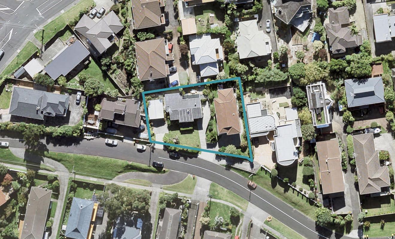 8A Orchard Road, Waiake, Auckland - Carousel 1
