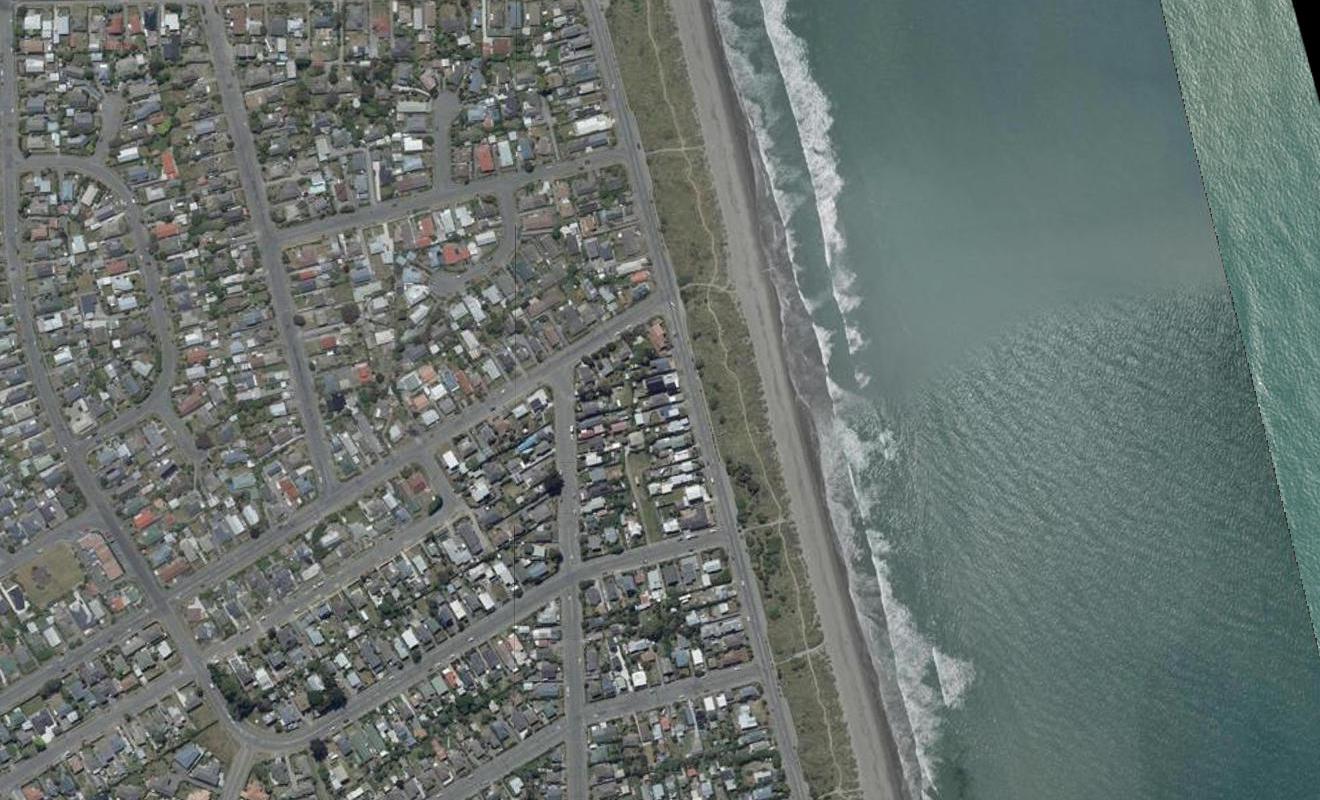 34 Marine Parade, North New Brighton, Christchurch - Carousel 1