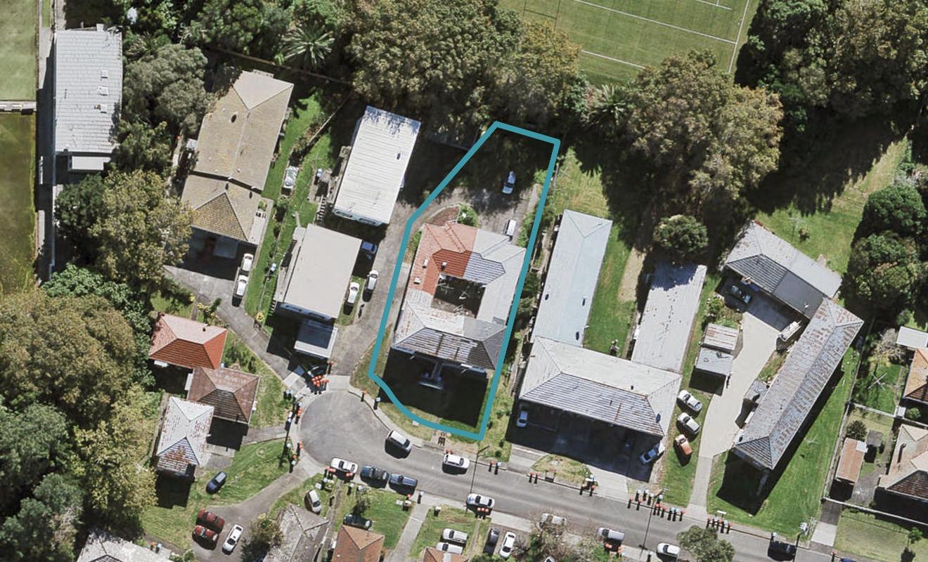 1/5 Begbie Place, Sandringham, Auckland - Carousel 1