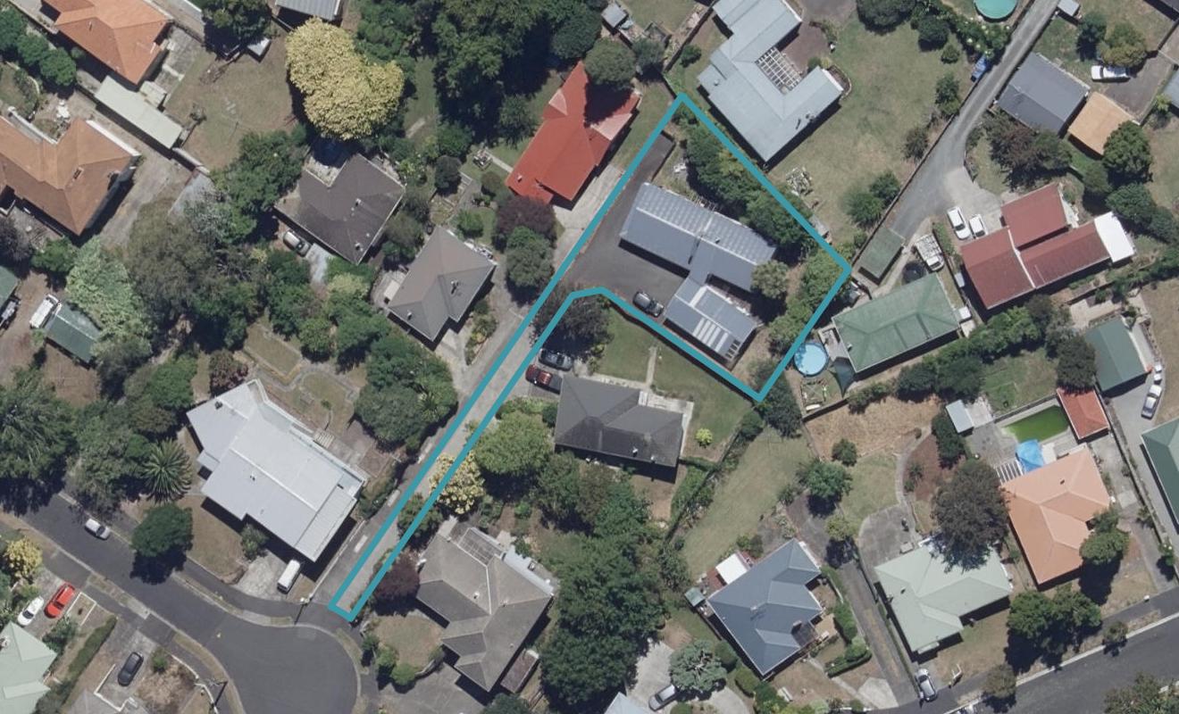 9A Corbett Avenue, Hillcrest, Hamilton - Carousel 1