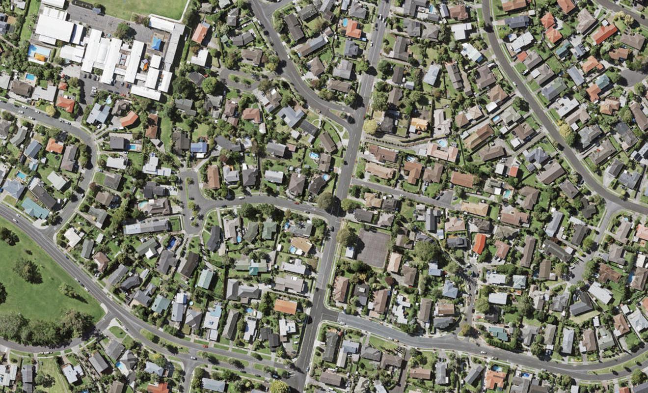 1A Imatra Place, Sunnyhills, Auckland - Carousel 1