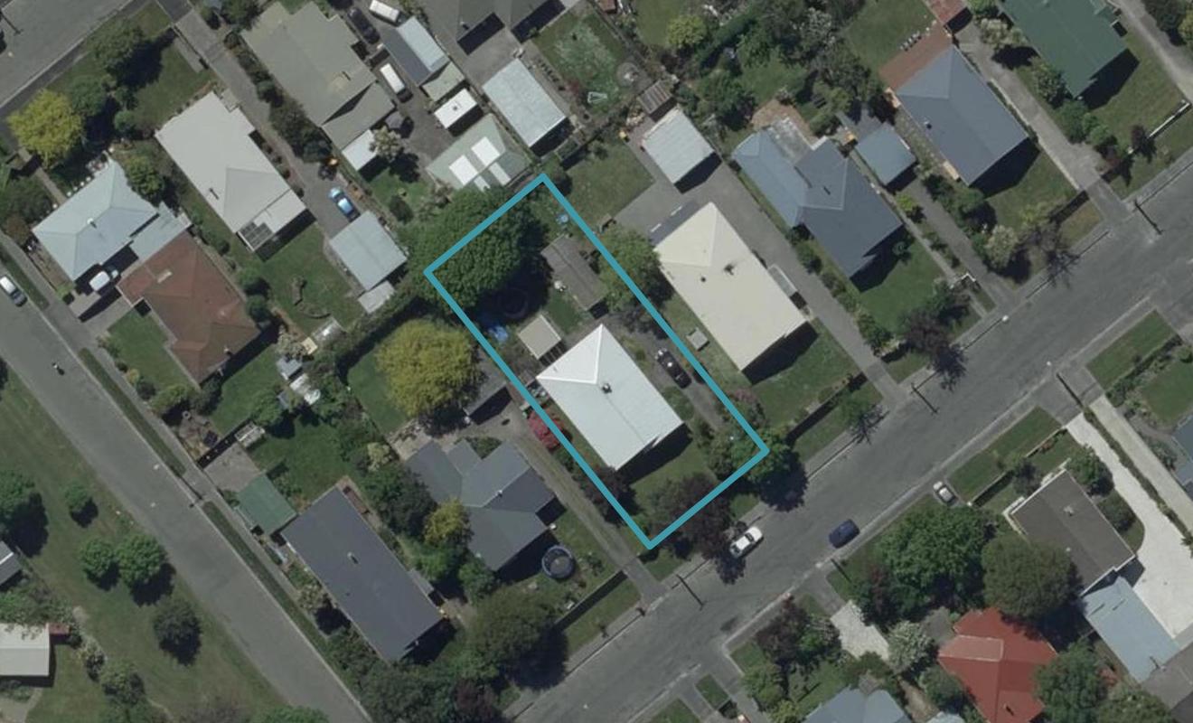 5 Cardiff Avenue, Somerfield, Christchurch - Carousel 1