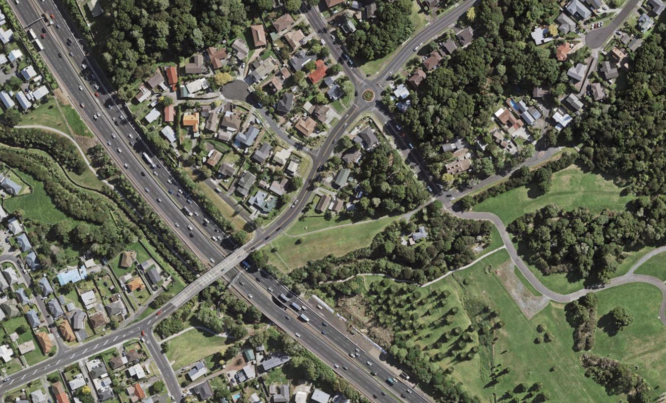 1B Eugenia Rise, Totara Heights, Auckland - Carousel 1
