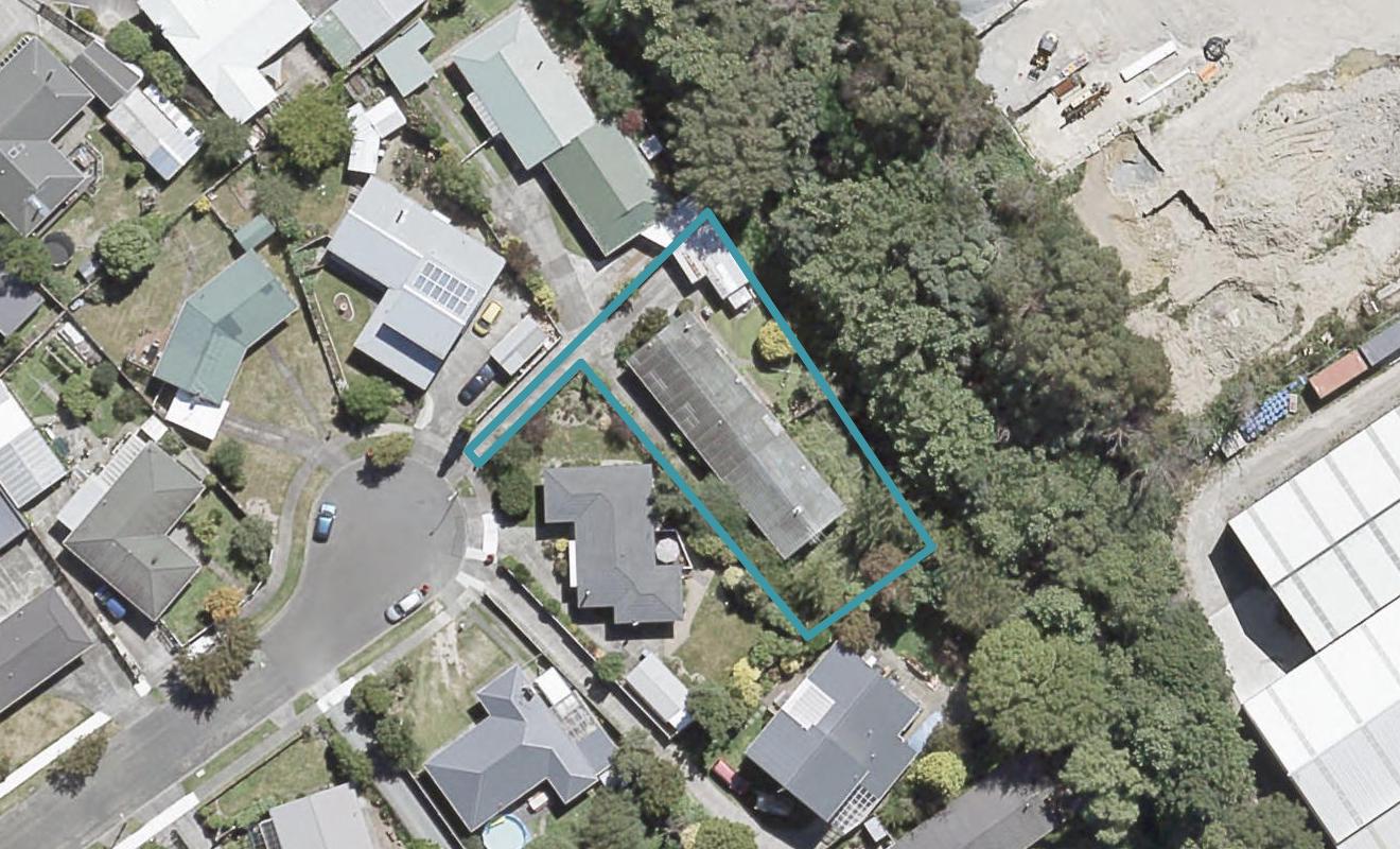 1/47 Burns Grove, Trentham, Upper Hutt - Carousel 1