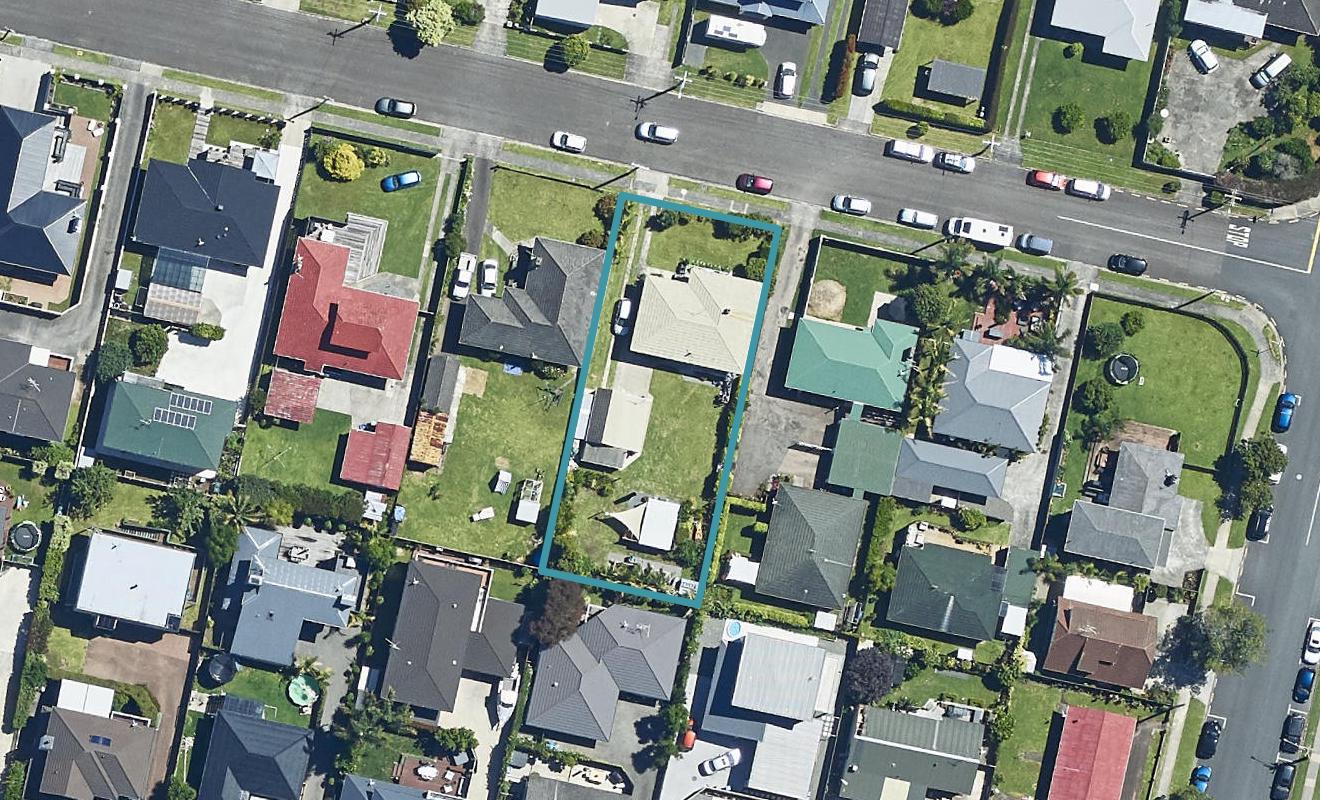 23 Rushton Avenue, Otumoetai, Tauranga - Carousel 1
